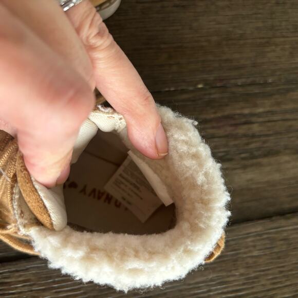 Old Navy Boys Shoes Boots Size 6 Sherpa Lined - Picture 5 of 6